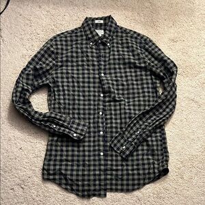 Green Casual Button Down Shirt